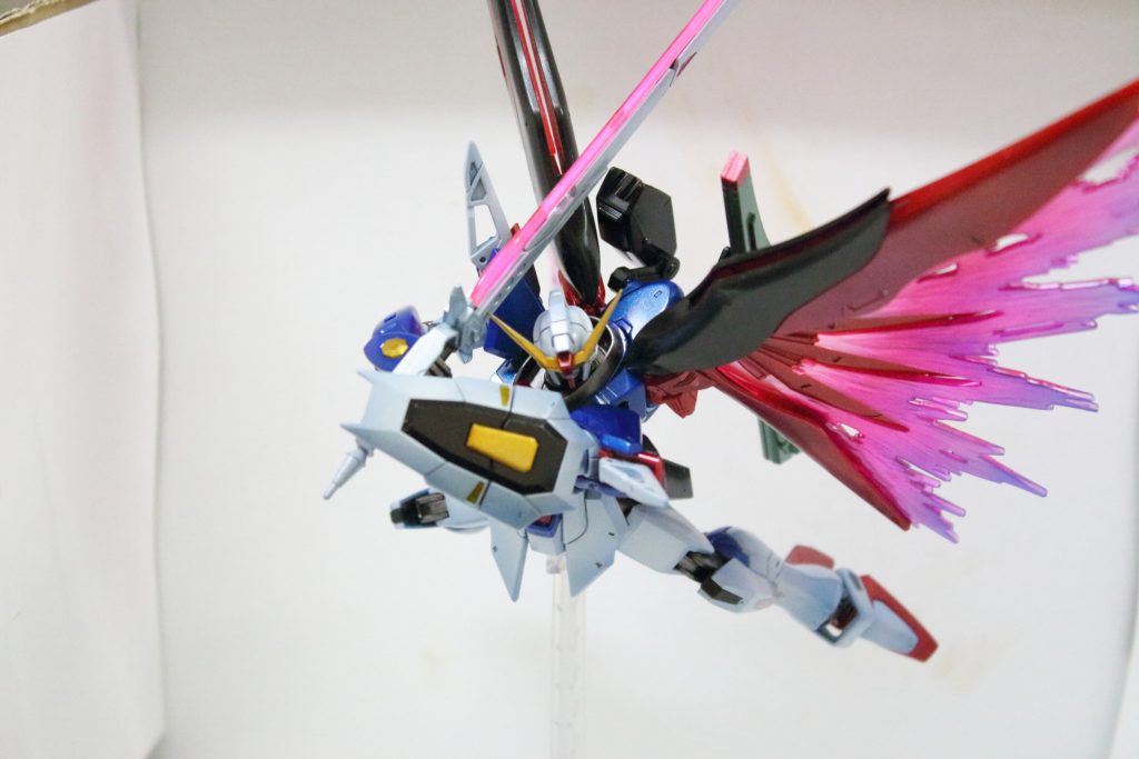 (´・ω・`)構えからの突進モーション