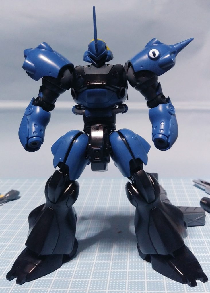 胴体延長、後。