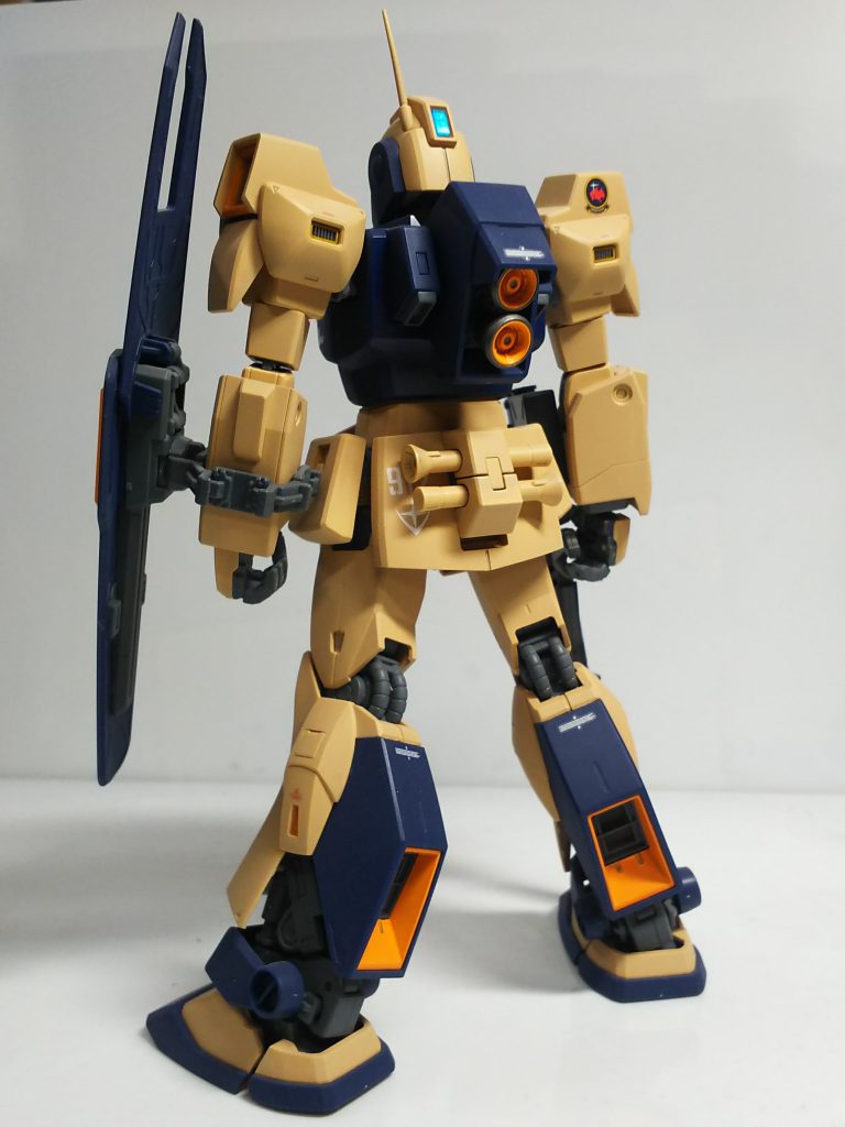 紺色の部分はトップコートのみです