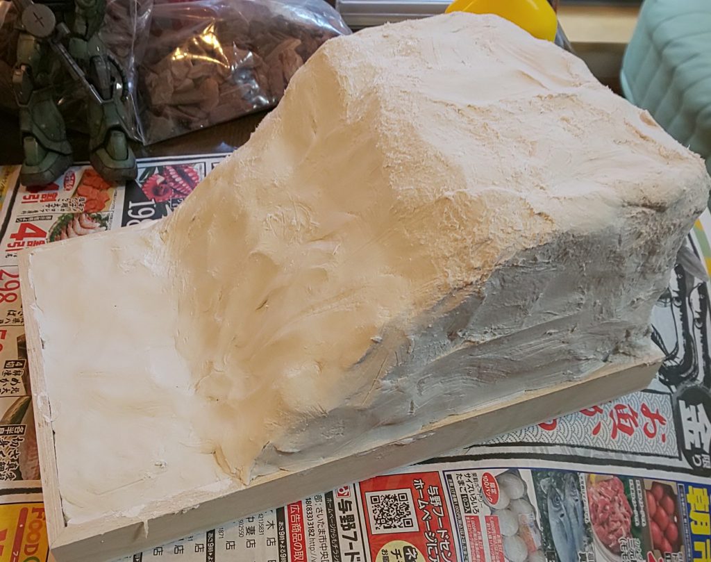 全体を粘土で固めました