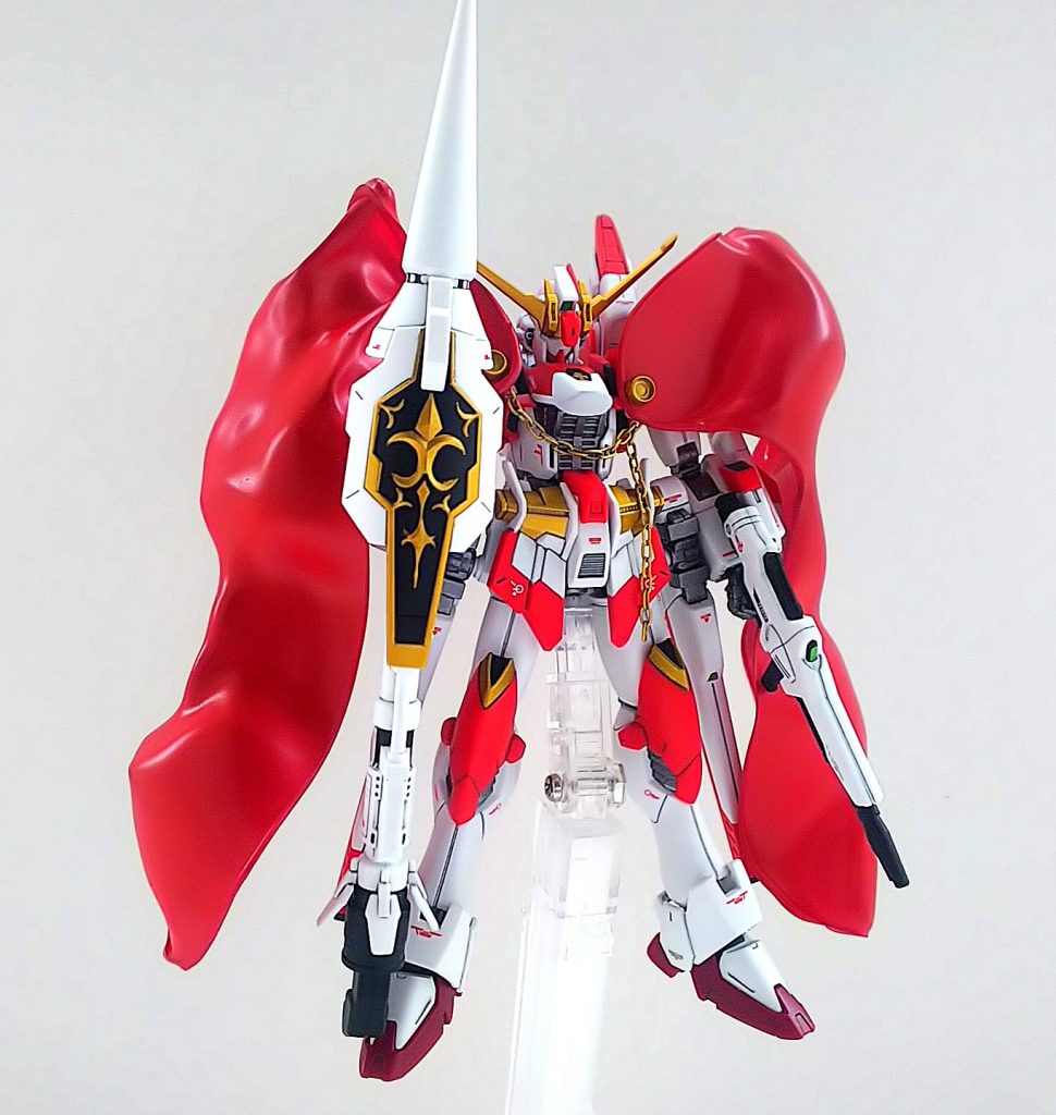 カイゼルマント
プラバンを炙りながら整形していきました!間はチェーンで繋いでいます!