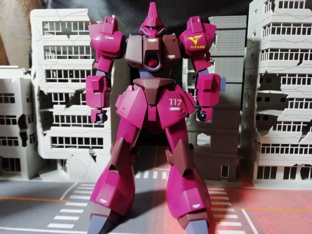 ガルバルディβ–2枚目/制作者：新人メカニック