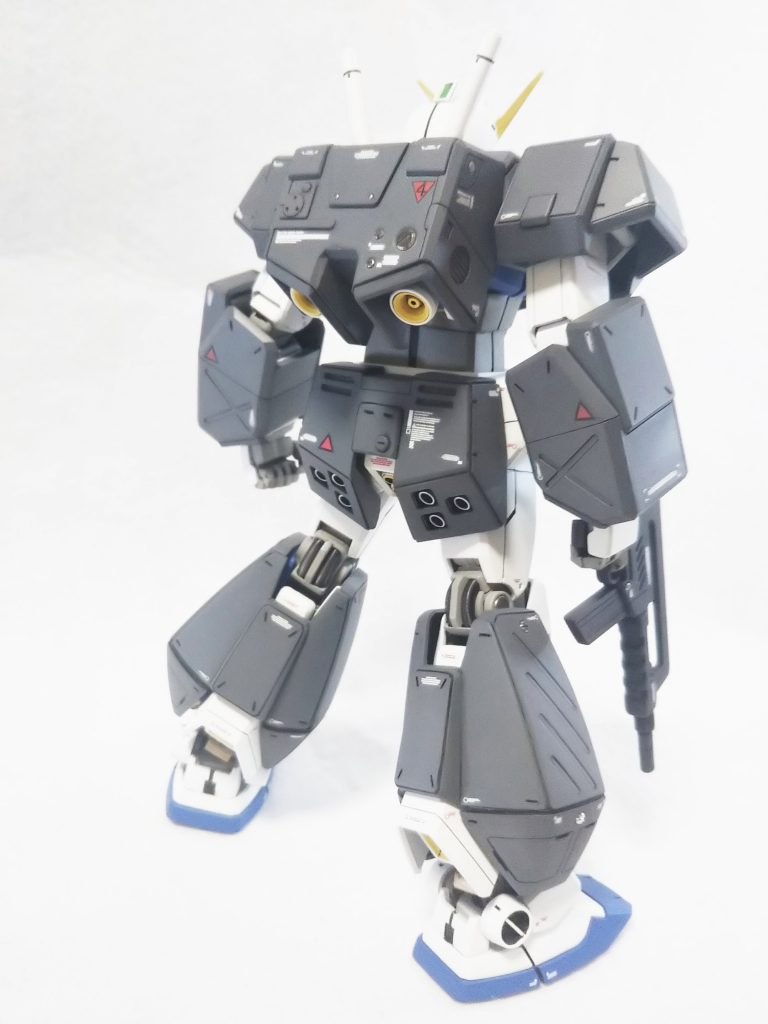 背中で惚れさす！