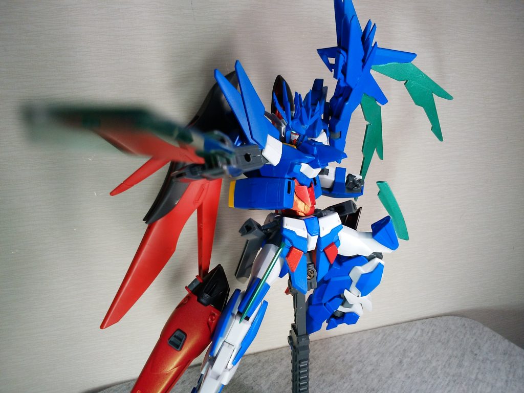 ガンダムディヴァインデーゲル–3枚目/制作者:剣崎切歌(ケンザキキリカ)
