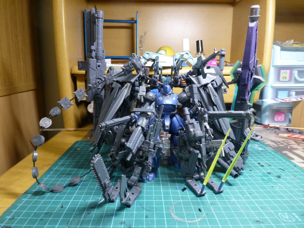 こうじゃ。武装の取れやすさゆえに、ヅダの如く空中分解の連続で滅茶苦茶苦労しました(×_×;)