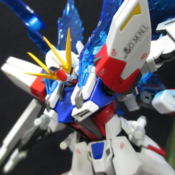 スタービルドストライクガンダム