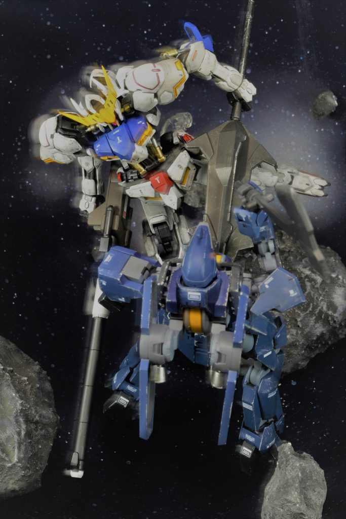 ちょっと残像つけて一瞬で間合いを詰められたみたいに