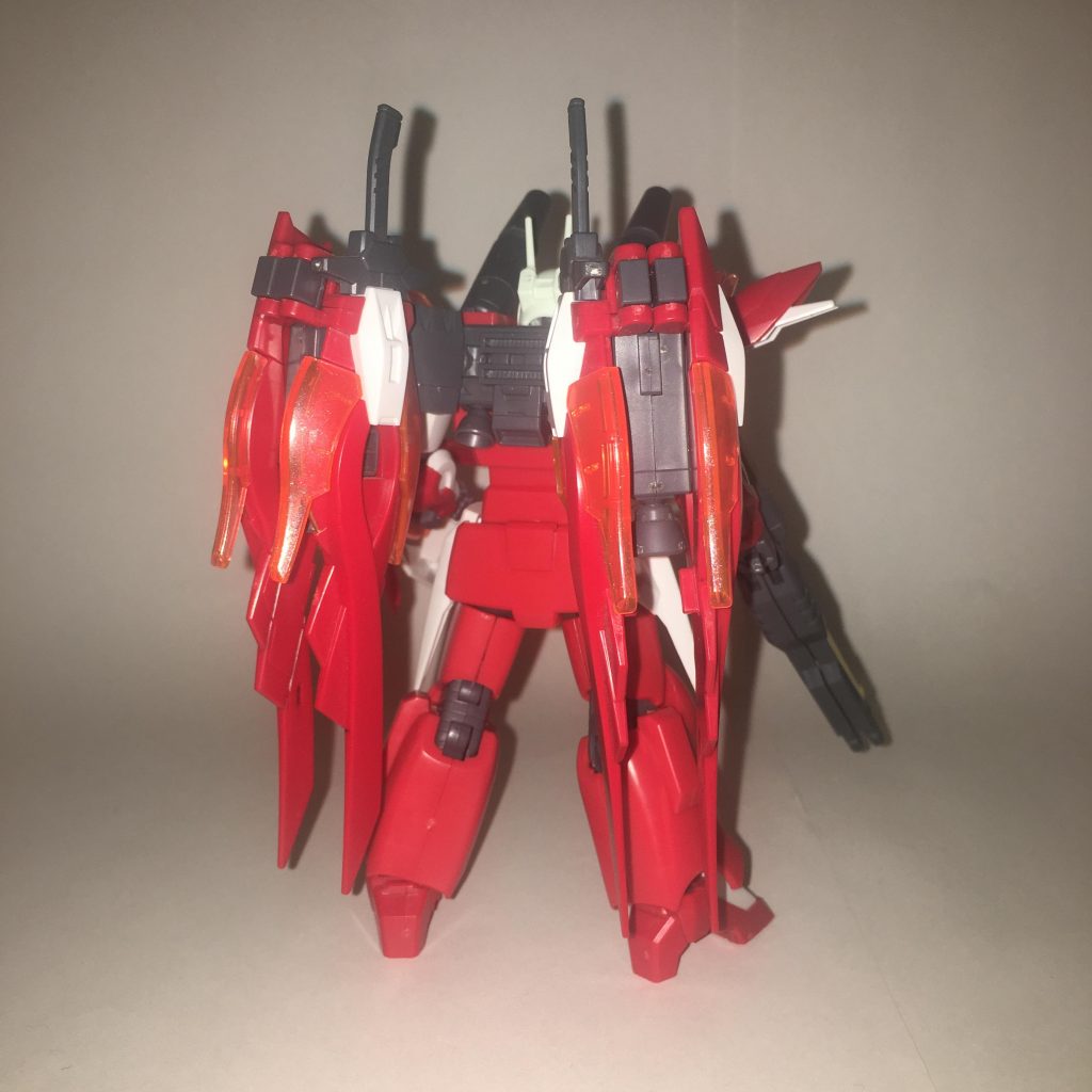 MS形態、背面。