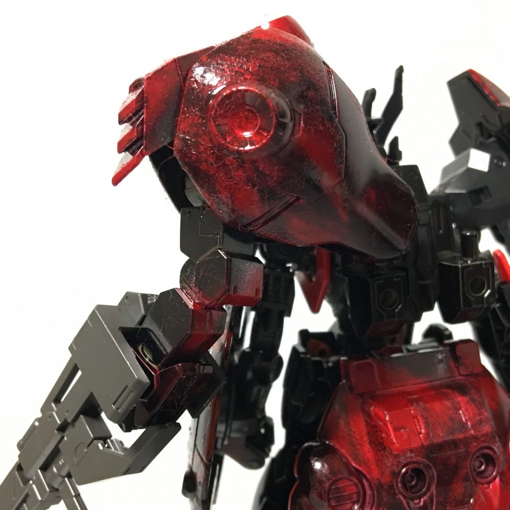 バックパック「黒炎の腕」
(   。・v・。)ノ ウェットティッシュをマスキングにした、大理石調塗装を応用したものです。