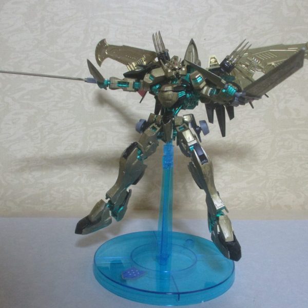 アンドロマリウス・ガルーダ