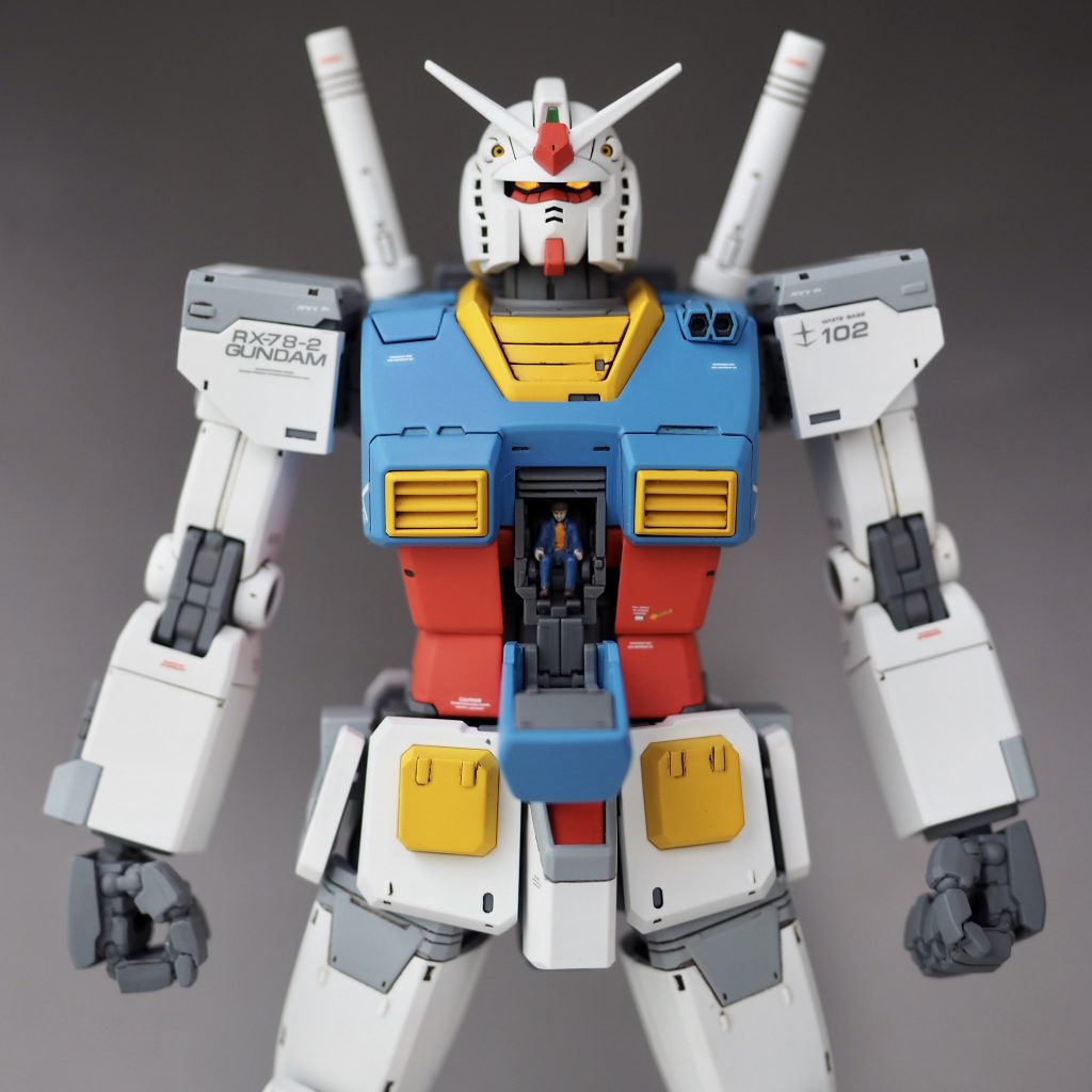 アムロのフィギュア塗装も下手なりに塗装にチャレンジ