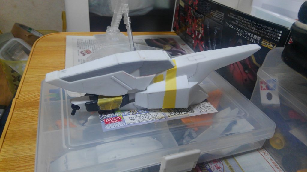 ブースターはプラ板で箱組してます。