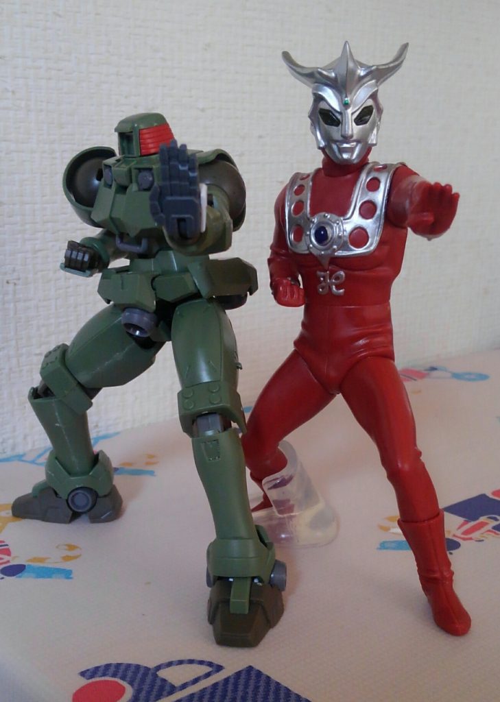 まだ普通のリーオーだった頃の姿(^_^)
(隣はアルティメットルミナスのウルトラマンレオです)
最後までご覧いただきありがとうございました! m(_ _)m