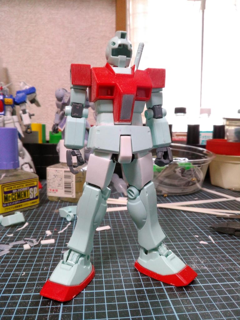 フロントアーマーの整形、モモの形状変更です‼