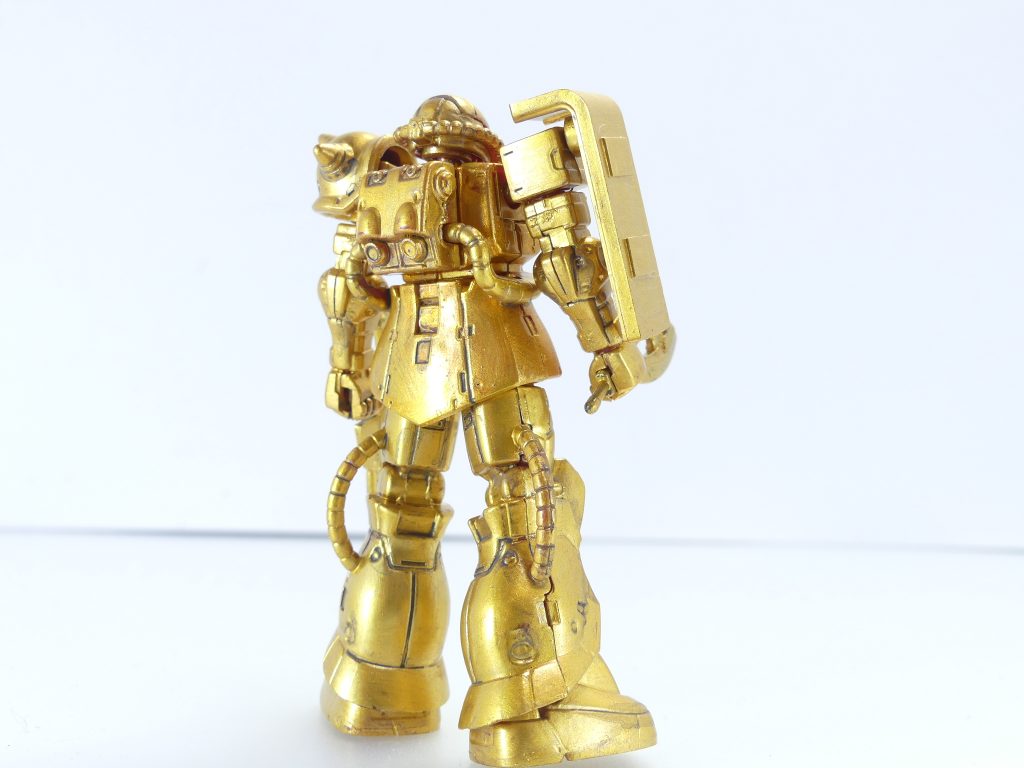 後ろ。
スミ入れしてやるだけでも雰囲気は違うと思います。