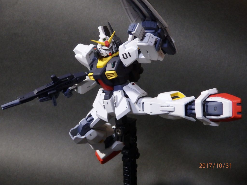 HGUCガンダムMk-Ⅱ（エゥーゴ）–3枚目/制作者：いーる