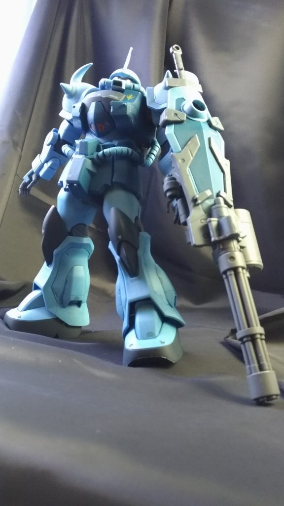 いろいろかっこいいんだけど、ガトリングシールドが大きくて重いので基本素立ちですよね。