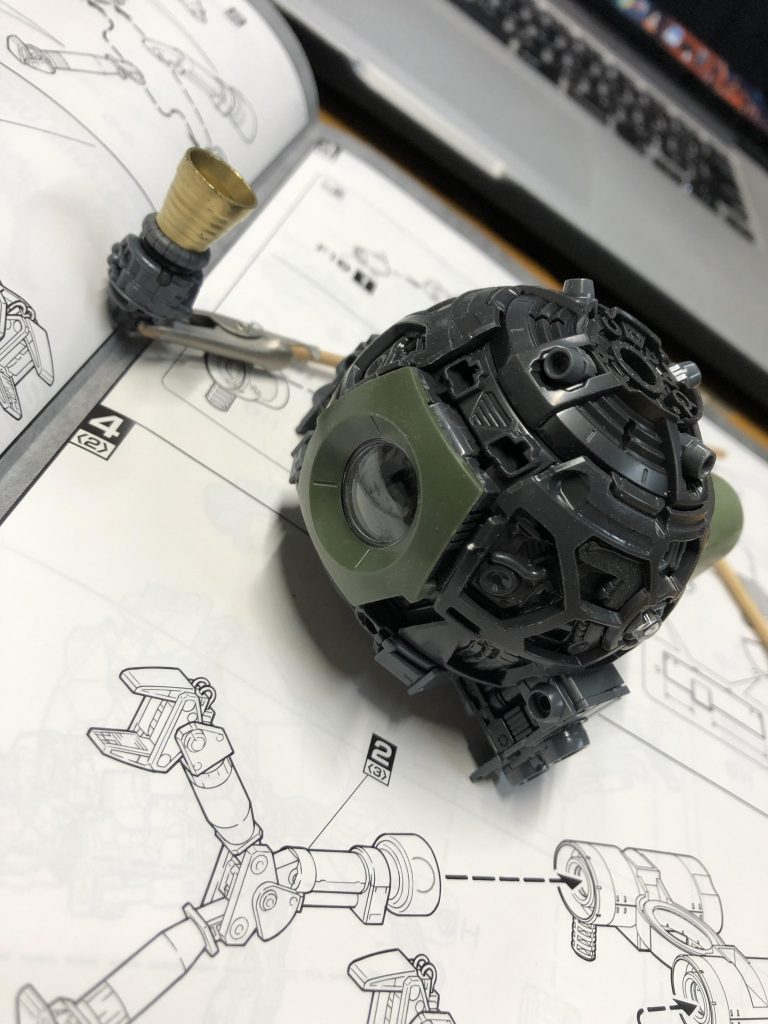 MG ポリポッドボール–4枚目/制作者：いま