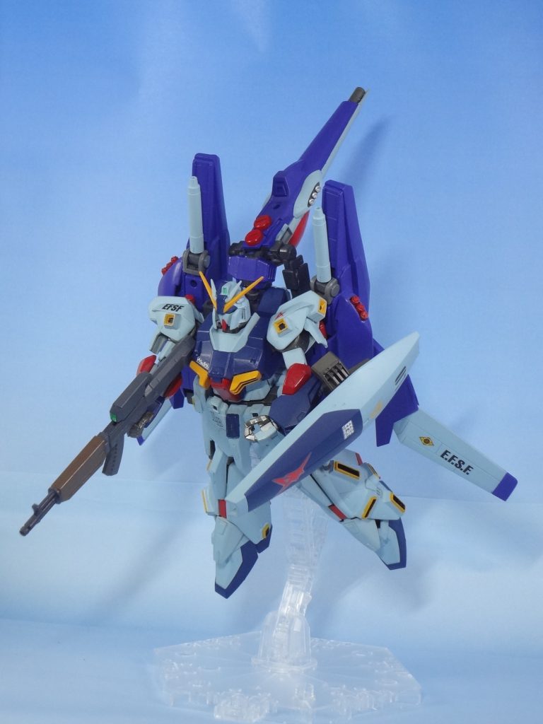 塗装色 
本体 C74 エアスペリオリティーブルー50% + C62 艶消し白50% 
胸部バックパック等 C328 ブルーFS15050 + C30 フラットベース
赤系統 ガンダムカラーMSレッド 
BWS C67 パープル35% + C80 コバルト35% +
     C5 ブルー20% + C328 ブルーFS15050 10% ぐらい
バーニア外 C104ガンクローム 内H13 艶消し赤
アサルトライフル C116 RML66ブラックグレー と C43ウッドブラウン
 関節 未塗装