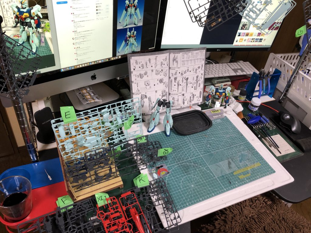 こんな感じで組立してます（´ 3｀)