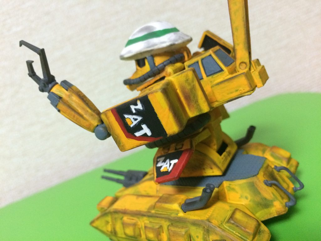 黄色に黒のマークは、少年心をくすぐります。