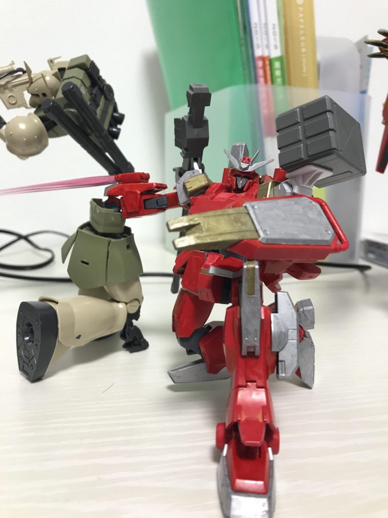 コウ「スラッシュ!」
敵が弾幕で怯んだ隙に、スライディングしながら
ナイトサーベルで敵を一刀両断する必殺の一撃!