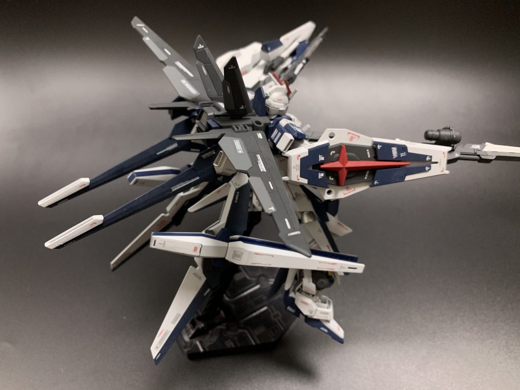 ファンネルを前方に向けてズドン！