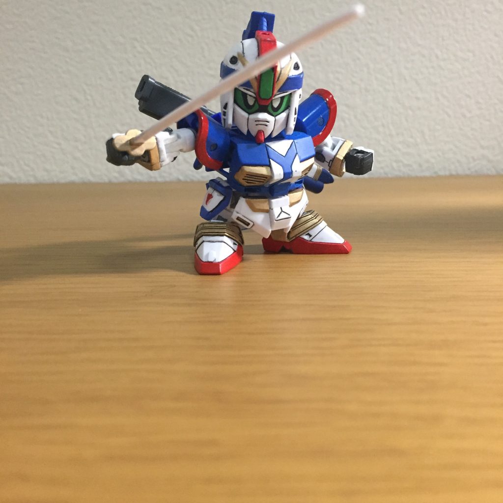 軽装です。長い刀がいい感じ。