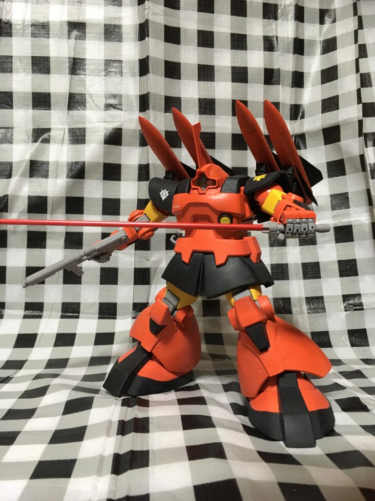 グレイドム–2枚目/制作者：倉地