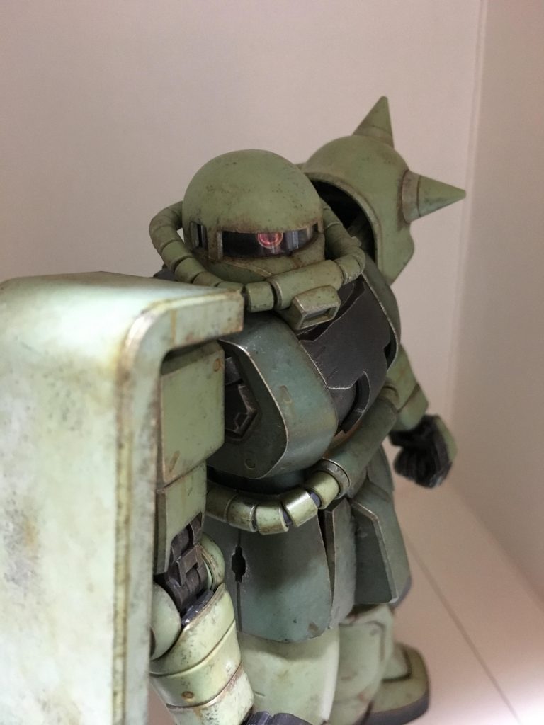 MG ザクⅡ–3枚目/制作者：ラル大尉