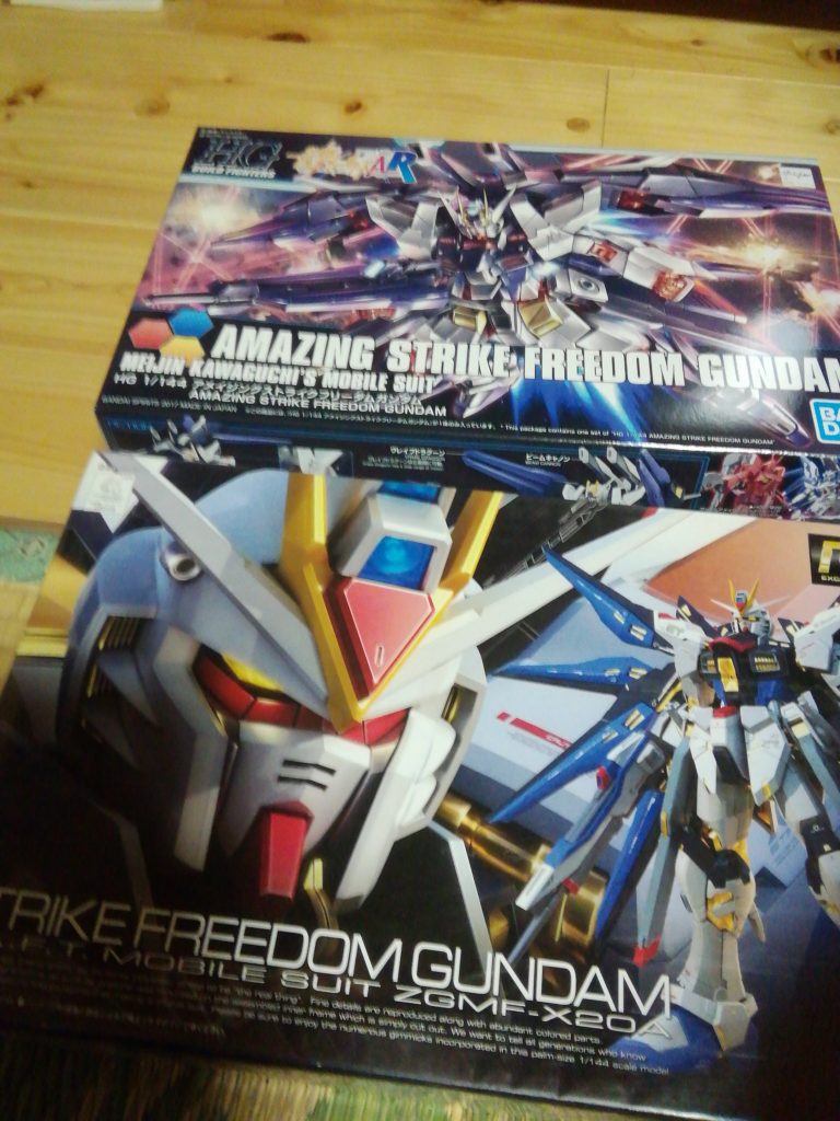 次は、ストフリに。