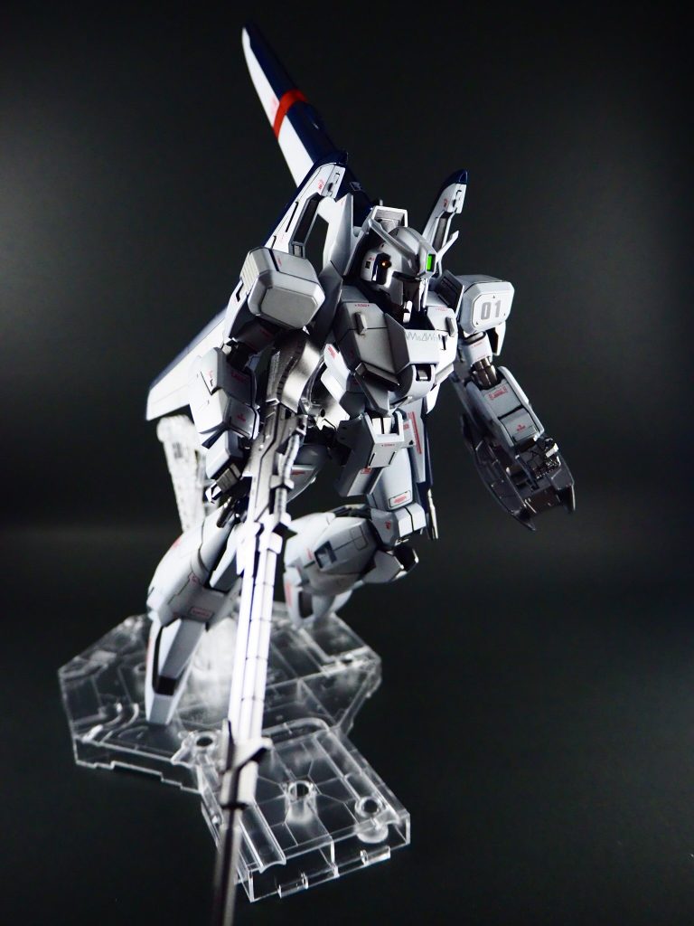 大空を駆ける–2枚目/制作者：ヤマクロス