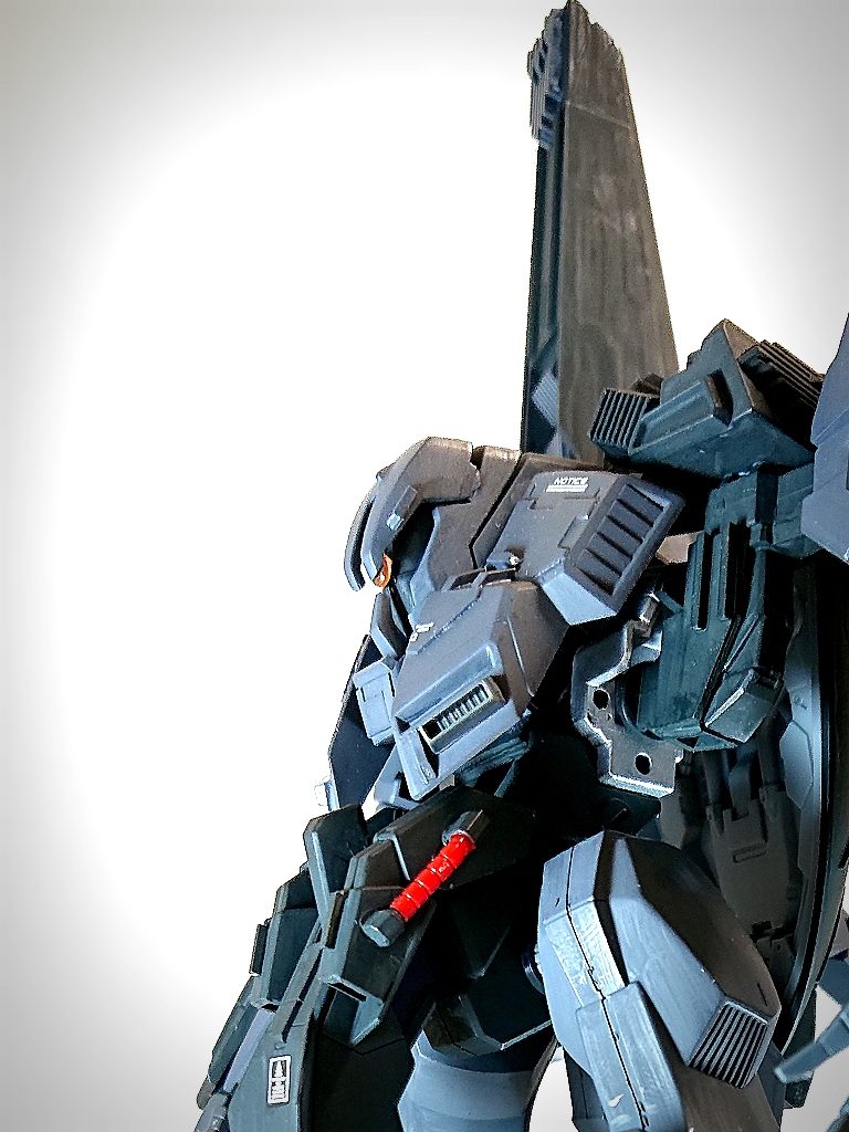 筆塗りだからアラが目立ちますが( ´,_ゝ`)
アップで一枚