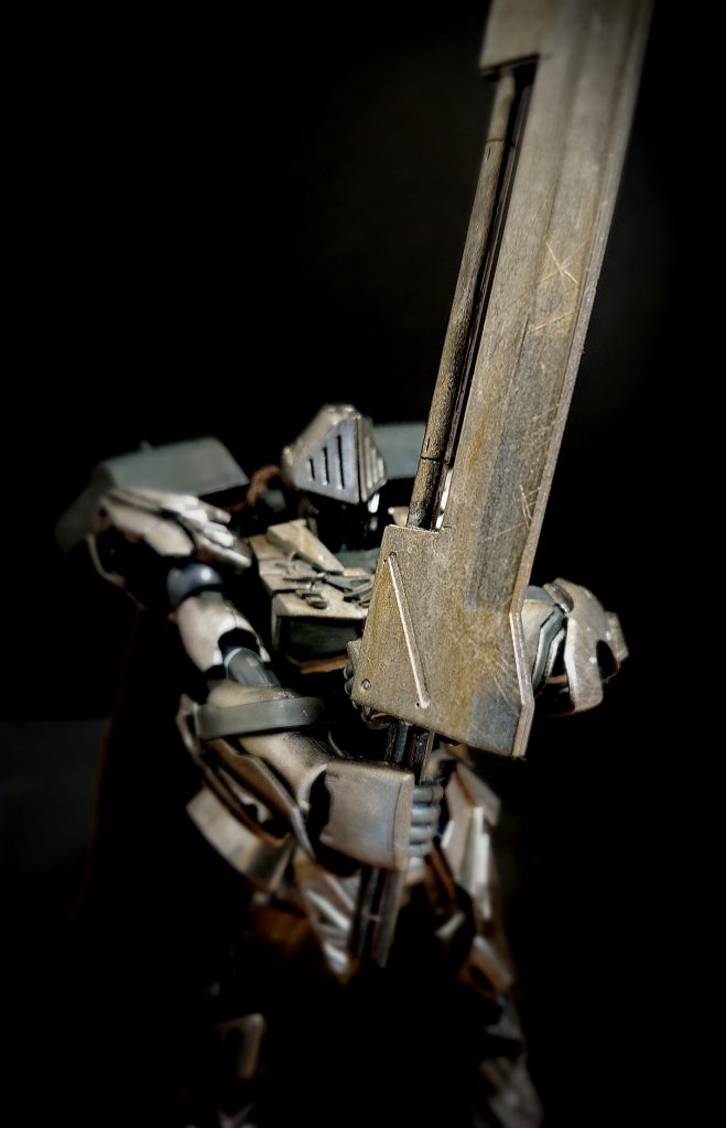 斬ると言うより叩くと
言う事に特化した凶器です