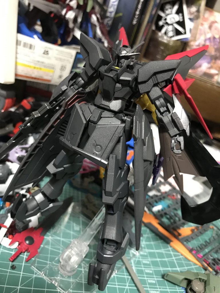 吹ける範囲でサフを吹きイメージを固めてたところです、この後日に初代オリガンからカラーヒントを得て完成しました！