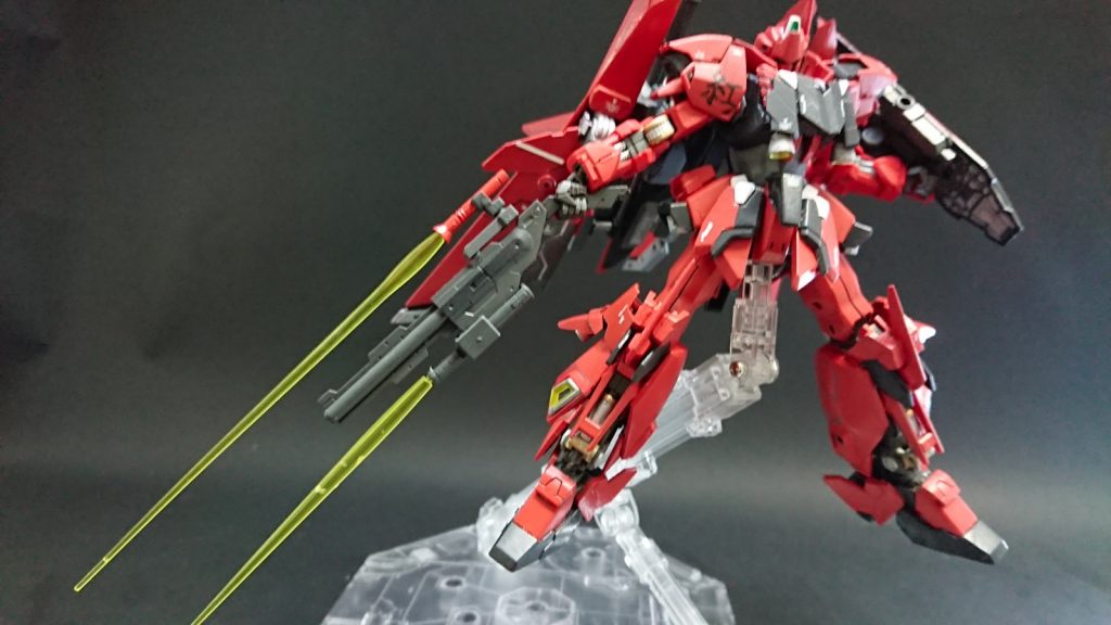 ショットガン銃剣形態その２
盾裏のサーベルラック毎接続する事でビームサーベルを接続可にしてます
以上武装紹介、ビームサーベルは割愛