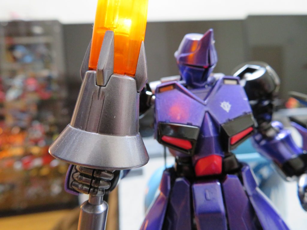 ビームランスの中にミライトを入れました。