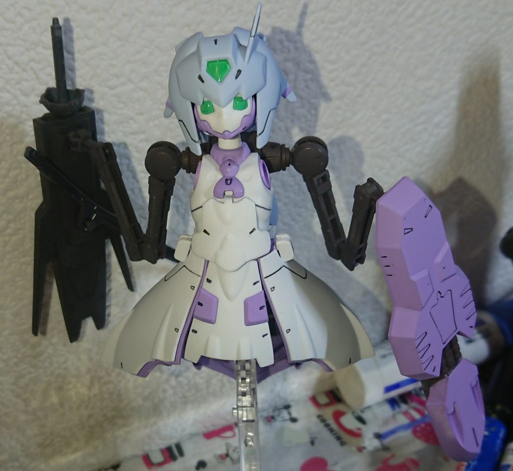 サブアーム可動確認中のもの
今回のサラの改造は普段から可動フィギュア系とガンプラの融合改造を何度もやってるので割と手詰まりになることもなく進んだ感じでした
次はどんなのをやるかは未定ですが、その時はまたよろしくお願いします!
