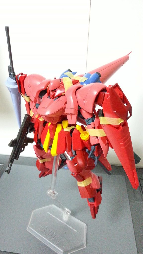 ボツ案。
他にも可変式のマシンガン兼ライフル案もありましたが、これじゃない感が強くてそちらも没に。