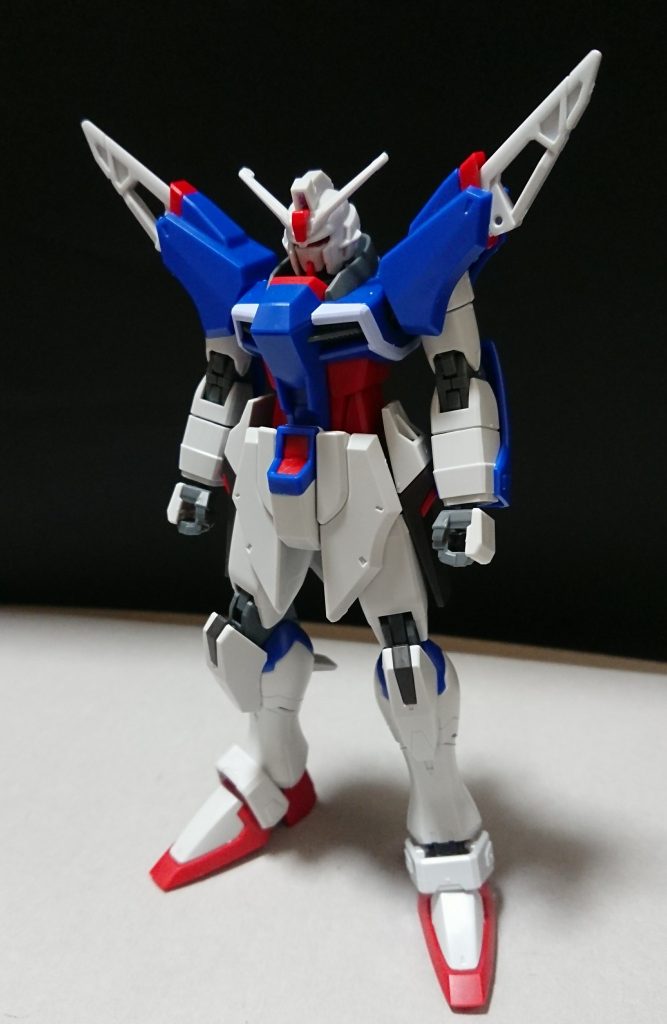 機体名：インパルス・ソードアップ

[武装]メガビームソード、簡易改修型レギルスシールド、フラッシュエッジ2 ビームブーメラン、対艦刀、改修型ドラグーンシステム、となっている。

[総合スペック]1.0～13.0の内。
8.8～9.0と想定。

接近戦と近～中距離でのオールレンジ攻撃を得意とする機体、UPインパルス等と呼ばれている。

[第3世代]と呼ばれる最新鋭の機体であり、その新世代ＭＳの中でも最初期に開発された機体でありながら現状最も基本スペックが高い(優れてる)とされている。
特に安定性と持続性が今までの機体を軽く凌駕するものだと開発者は明言している。
そしてある程度の拡張性も備わってる為今後この機体に改修を行おうとインパルスの操縦者は考えてるいるようだ。