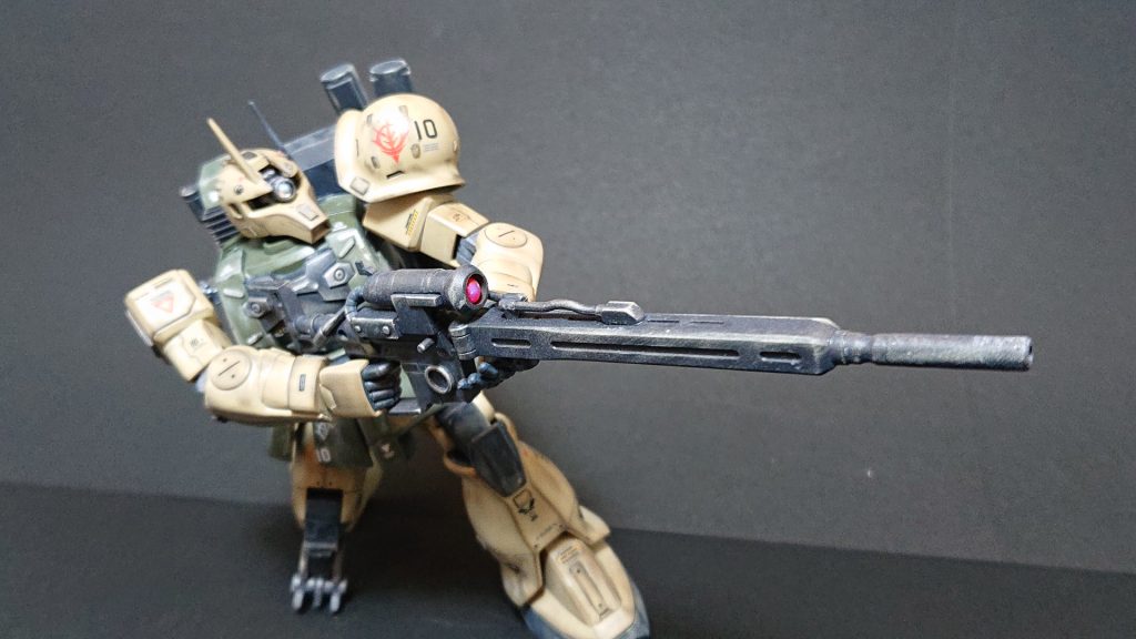 射撃ポジションの立て膝ギミックは、良く考えてありますね。スナイパータイプとして当然の追加機能と言えます。