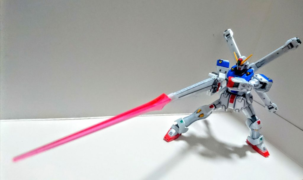 また、銃身からビーム刃を展開することでビームベイオネット(銃剣)として使用することができるが、大型なため取り回しは良くない。
本武装の改良・発展型がムラマサブラスターだが、本武装では砲身側面にビームを展開することができない代わりに砲身部自体が打撃武器として使用できるほどの頑強さを持つ。