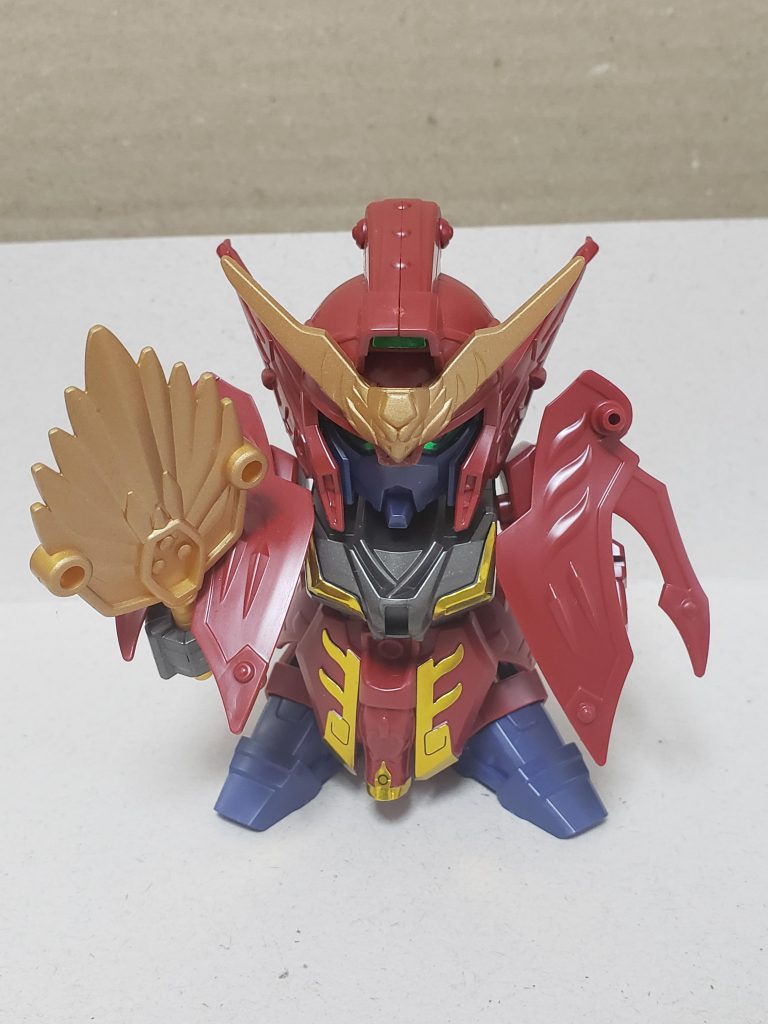 軍司形態
マントは塗ってません…
1枚目の武将形態で飾るから見えないから塗装しませんでした。