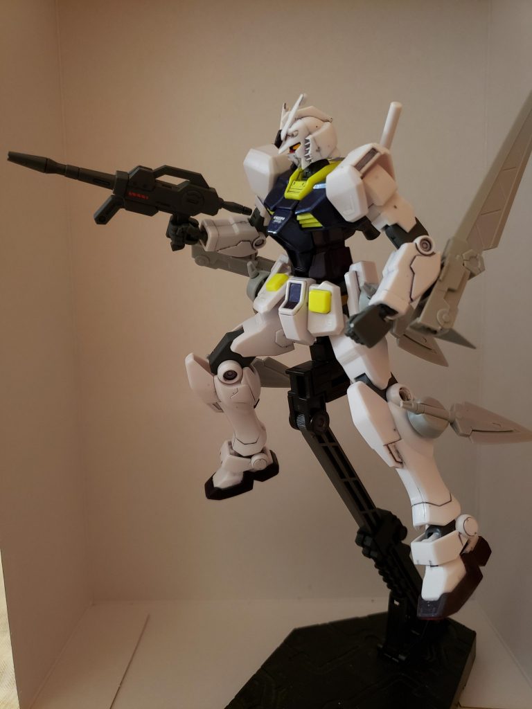 ビームライフルは、ベースガンダムと同じ物を使用