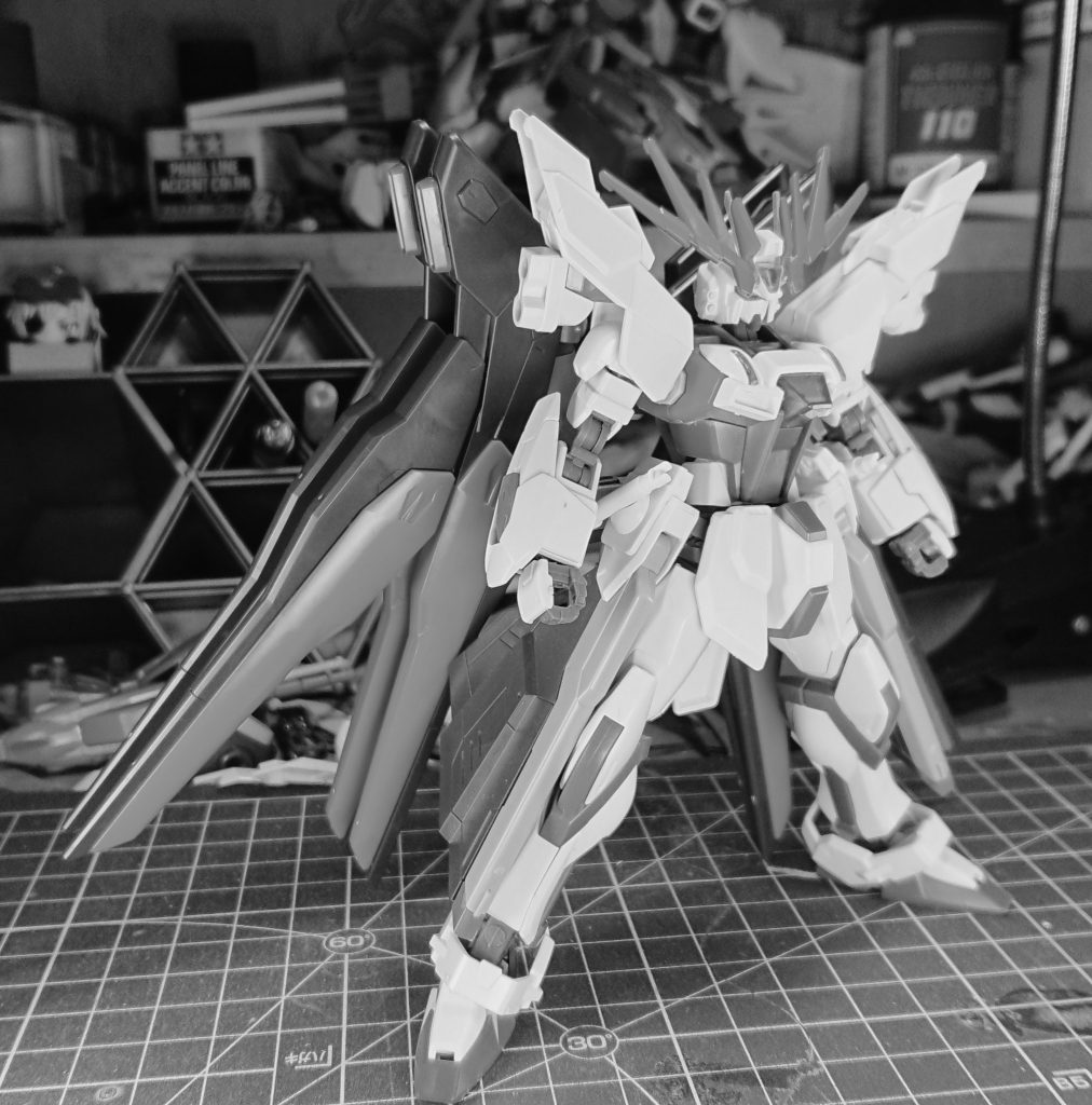 現在、ライバル機を製作中です。
お楽しみに!