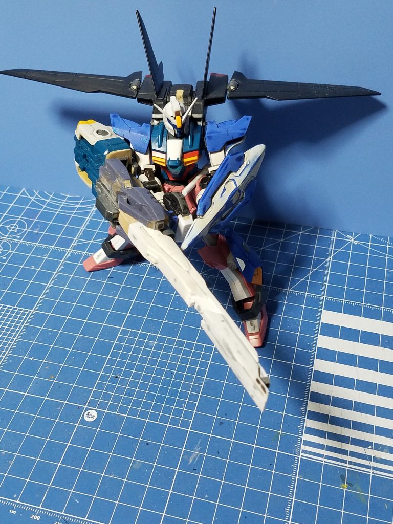 サテライトバスターの塗装前です。