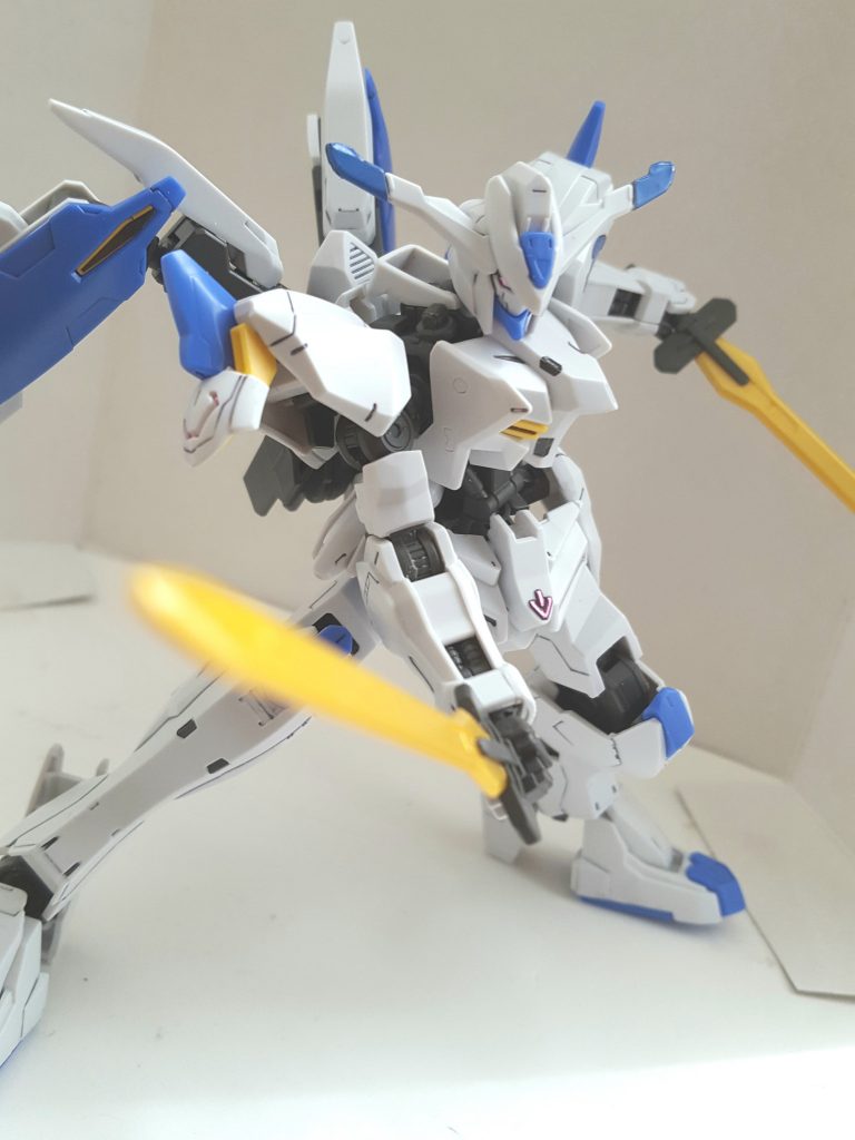 ガンダムバエル–2枚目/制作者：Takanari