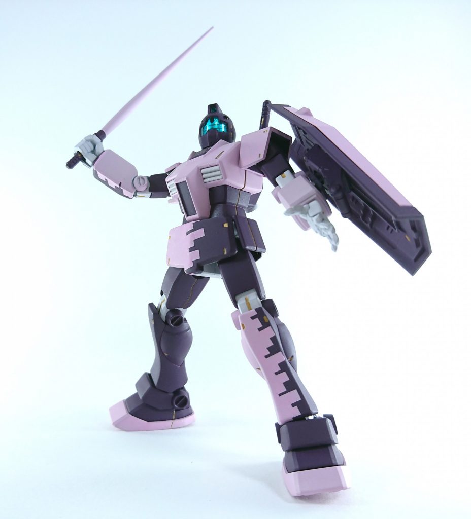 アクションその２。
ビームサーベルを構えて見栄を切ったポーズ💮

ランドセルにグリップが刺さったままなのはご愛嬌(;A´▽｀A