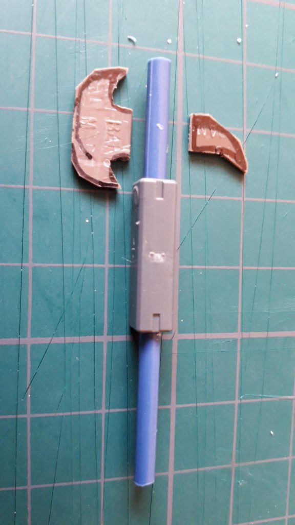 銃の機関部をボールデンボールアームズから。