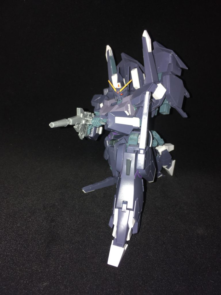 機体が暗すぎてフラッシュを焚く始末かっこいいからいいや。